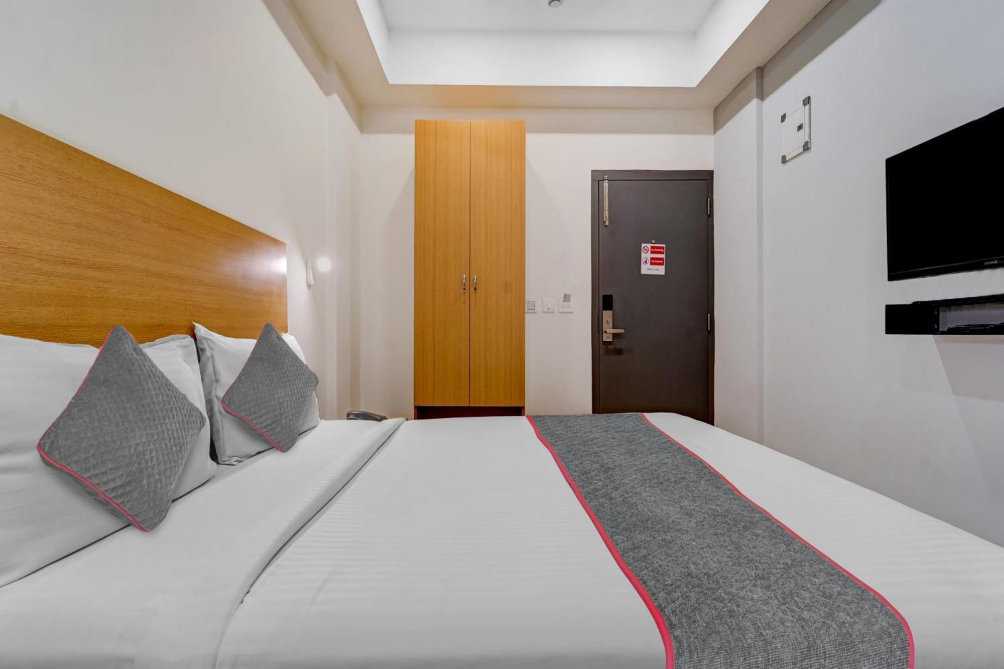 Super Townhouse Four Season Hotel Coimbatore Ngoại thất bức ảnh