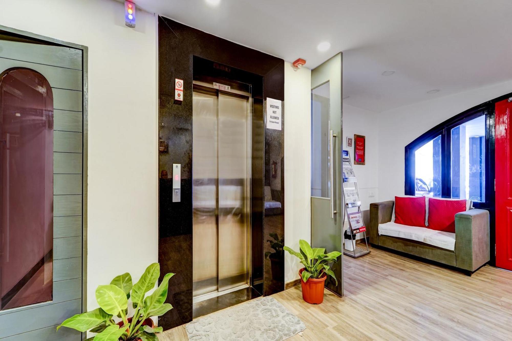 Super Townhouse Four Season Hotel Coimbatore Ngoại thất bức ảnh